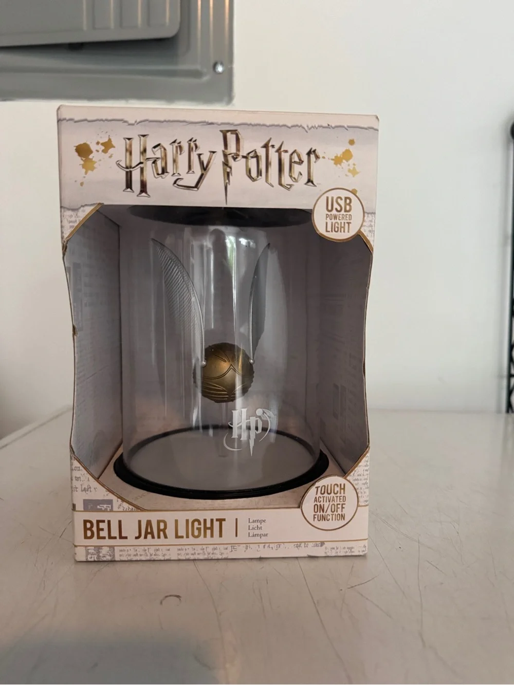 Warner Bros. Harry Potter Bell Jar Light with Gold Snitch